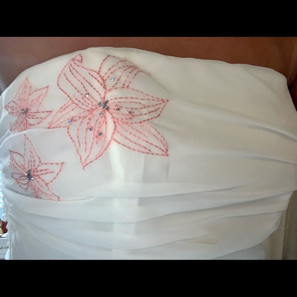 A David’s and Bridal structured top with details. - Picture 3 of 3